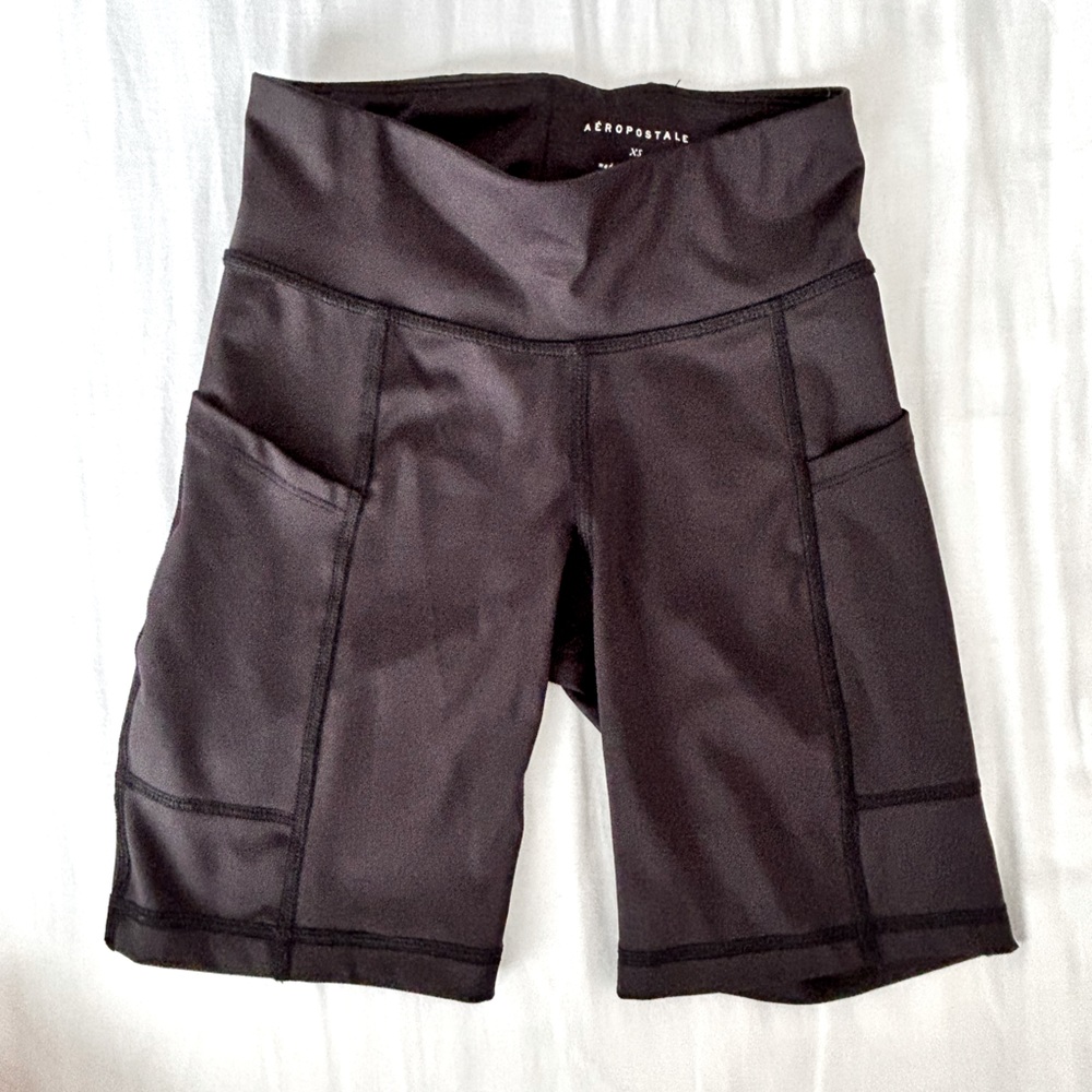 XS black biker shorts